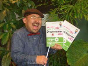 もちろんくまひげ先生が出演!